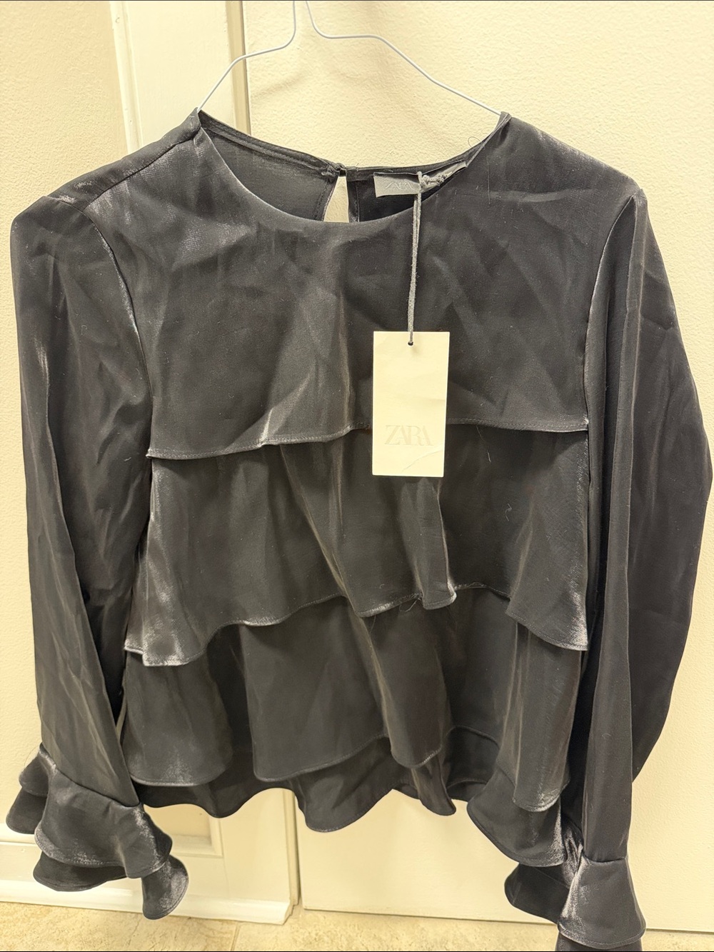 Zara Black Tiered Ruffle Long-Sleeve Blouse